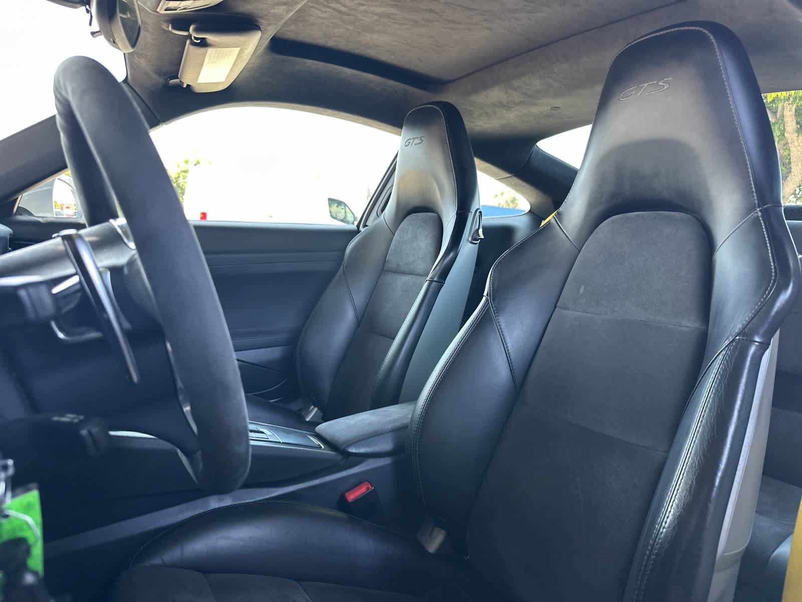 Used 2016 Porsche 911 Carrera GTS RWD image 5