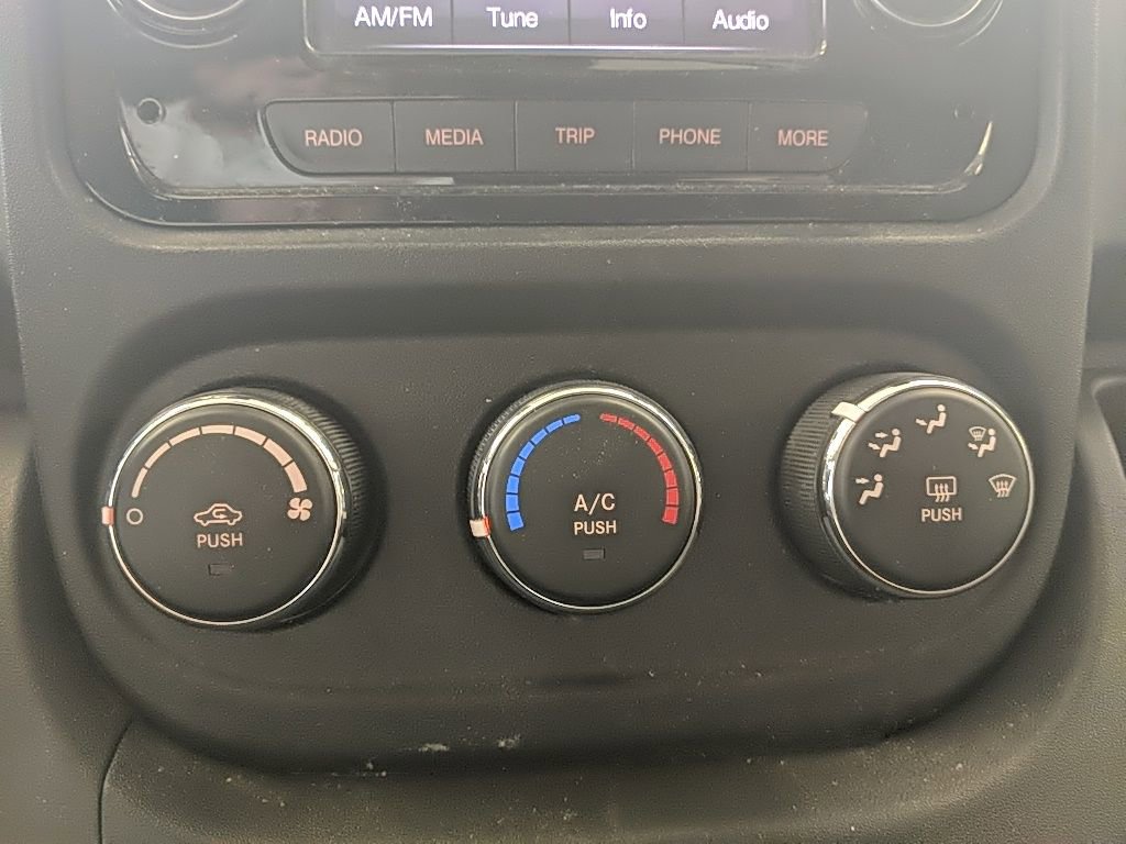 Used 2020 RAM ProMaster 1500 image 16