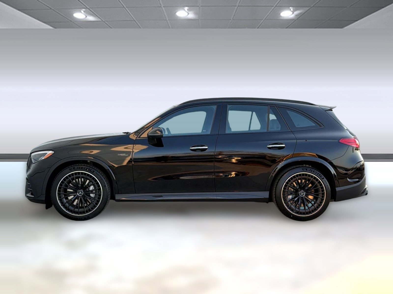 New 2026 Mercedes-Benz GLC 43 AMG 4MATIC image 2