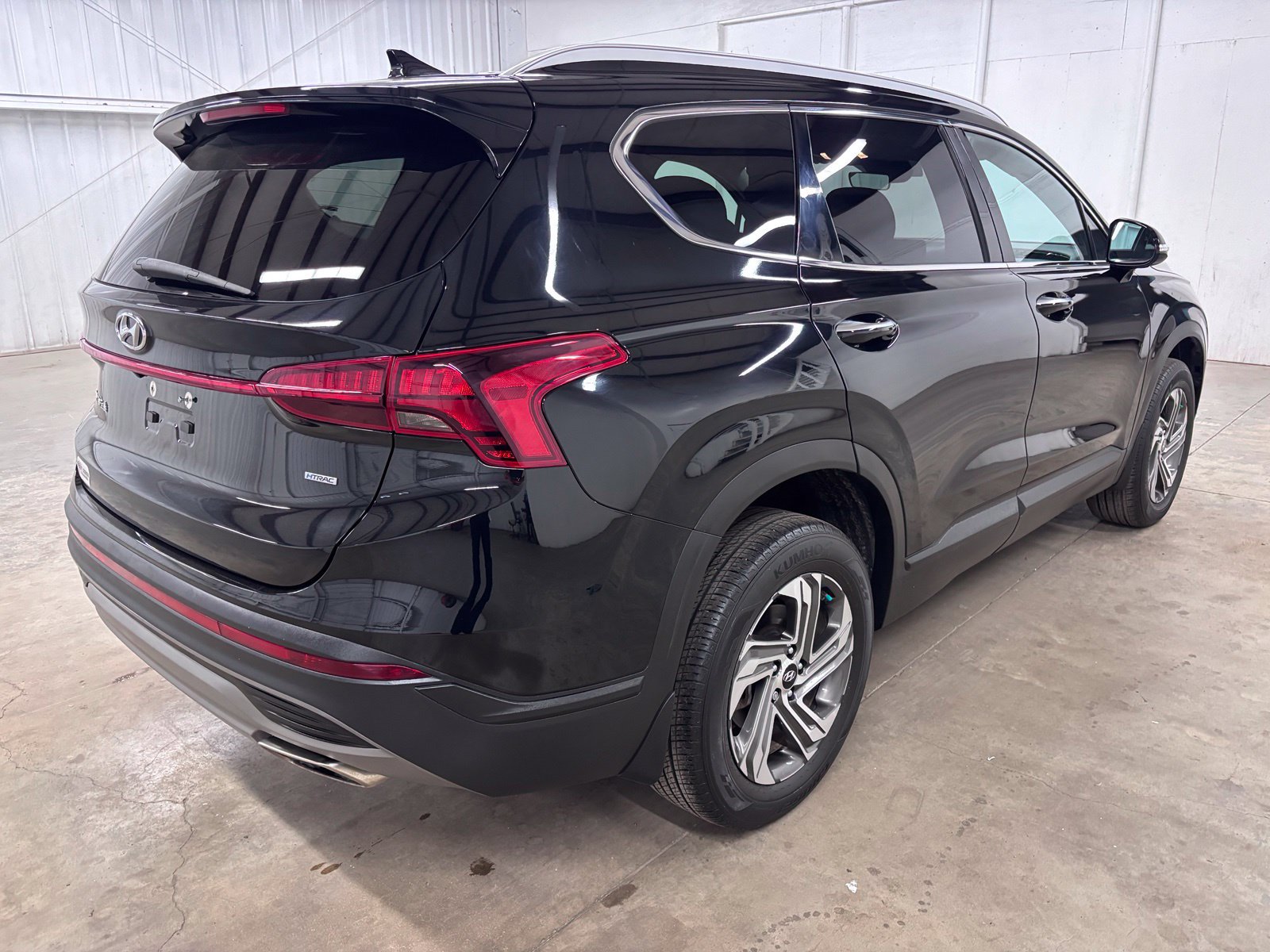 Used 2023 Hyundai Santa Fe SEL w/ Cargo Package AWD/4WD image 6