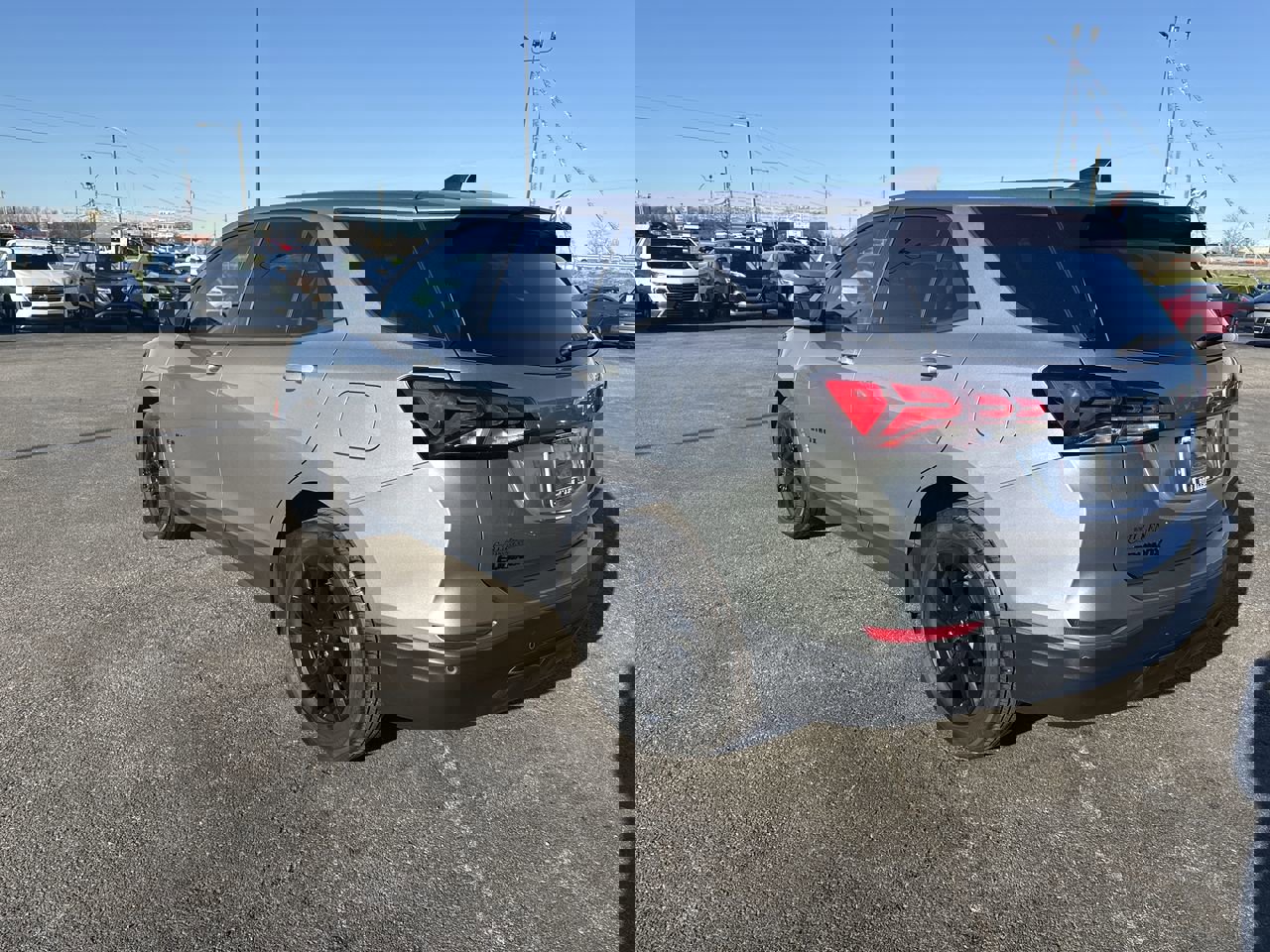 Used 2024 Chevrolet Equinox LS w/ LS Convenience Package image 12