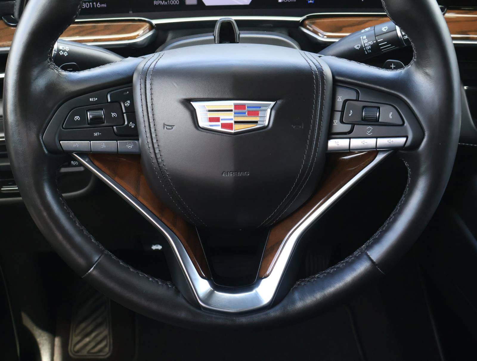 Used 2024 Cadillac Escalade Sport Platinum AWD/4WD image 14