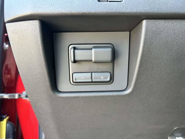 Used 2026 GMC Canyon AT4 w/ Technology Plus Package AWD/4WD image 30