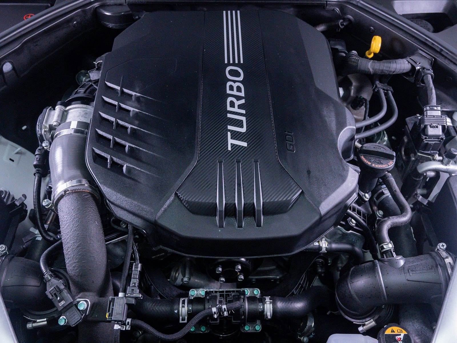 Used 2025 Genesis G70 3.3T Advanced image 7