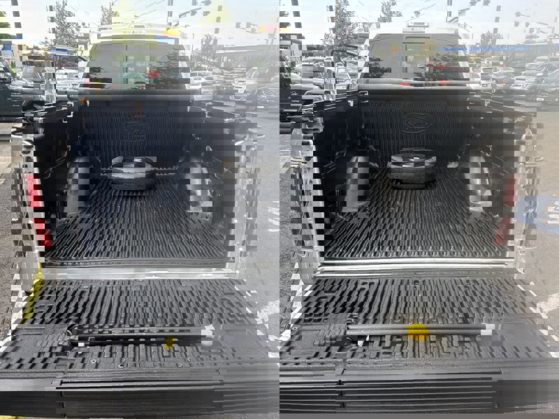 Used 2012 Ford F150 FX4 w/ FX Luxury Pkg AWD/4WD image 24