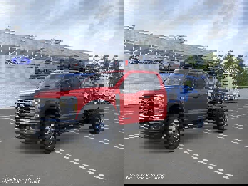 New 2026 Ford F550 4x4 SuperCab Super Duty image 1