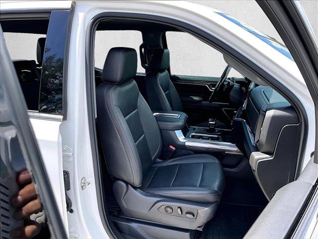 Used 2022 Chevrolet Silverado 1500 LTZ RWD image 9