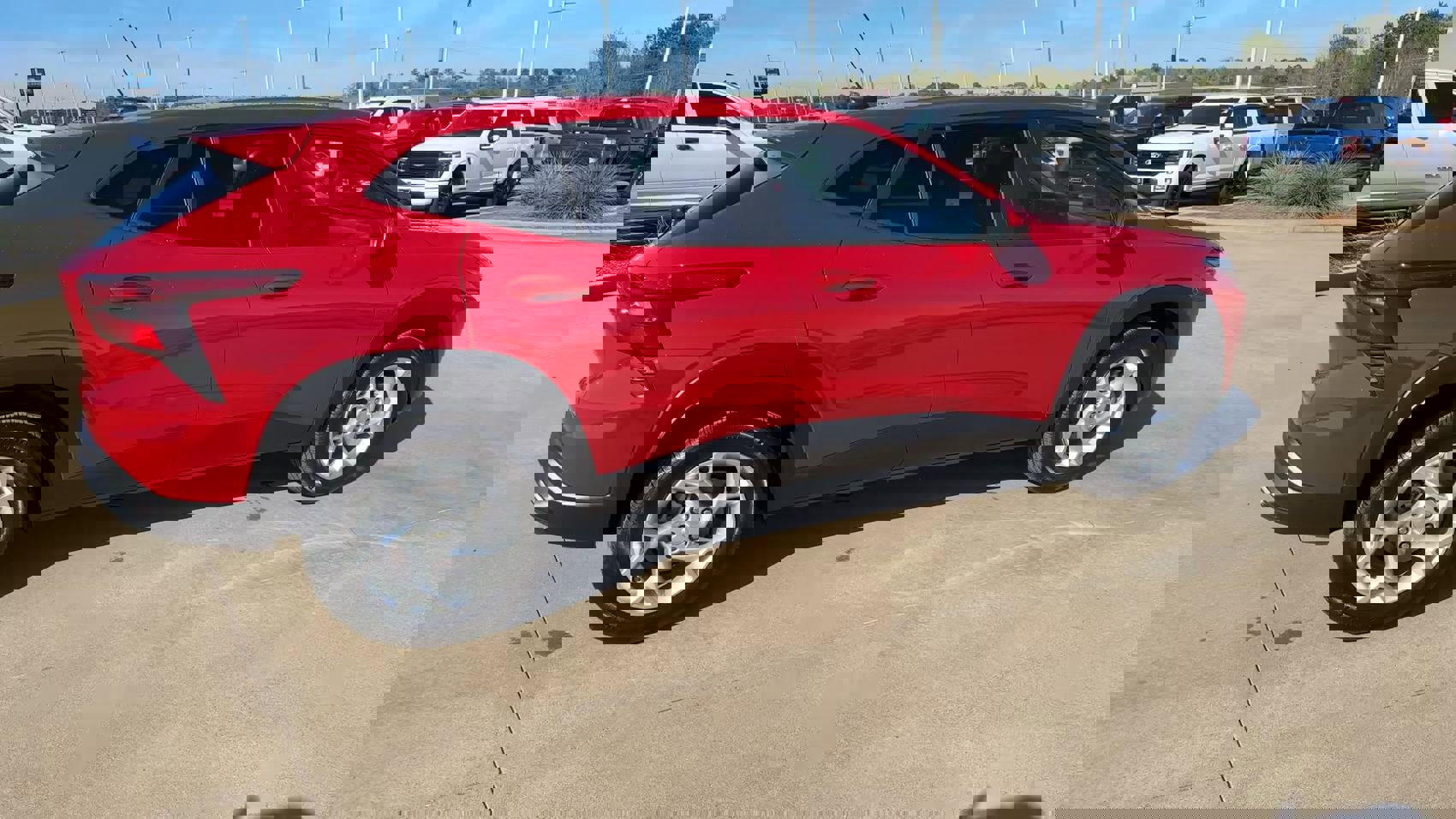 Used 2026 Chevrolet Trax LS w/ LS Convenience Package image 9