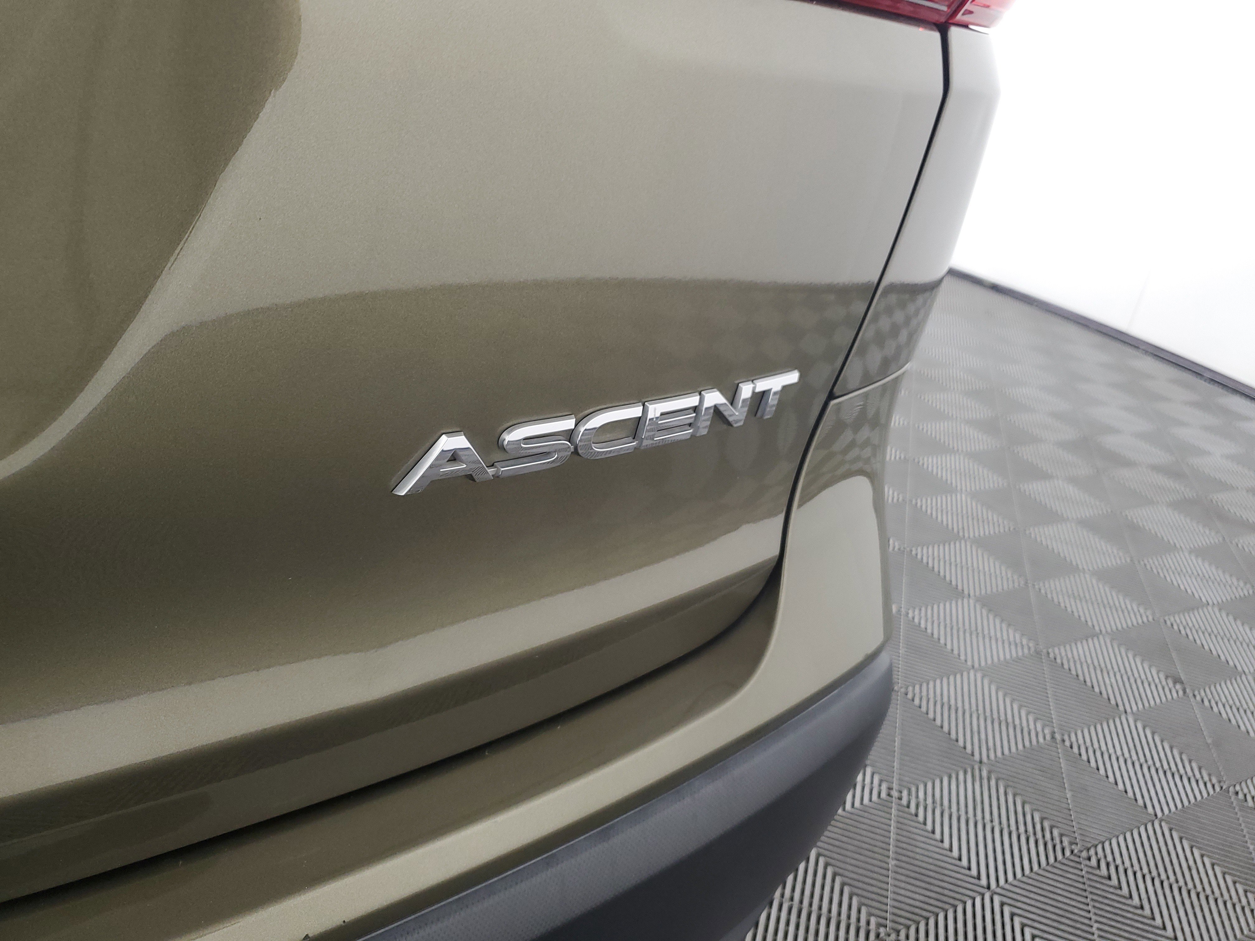 Used 2023 Subaru Ascent Premium image 32