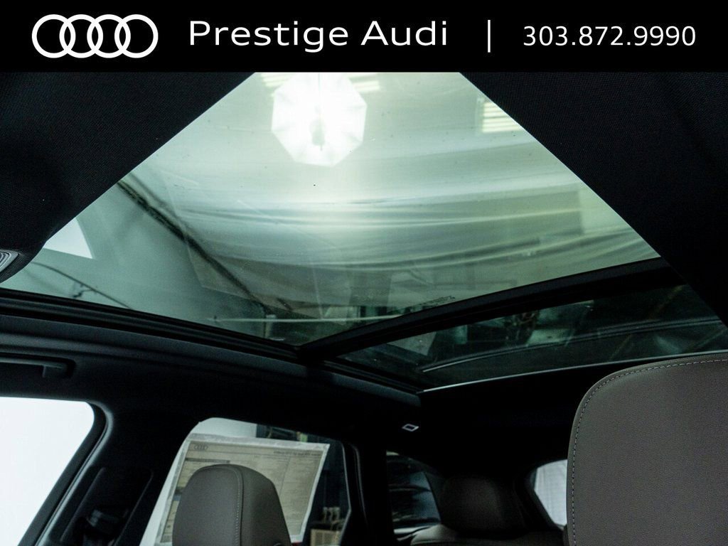 Used 2025 Audi Q5 Premium w/ Convenience Package AWD/4WD image 23