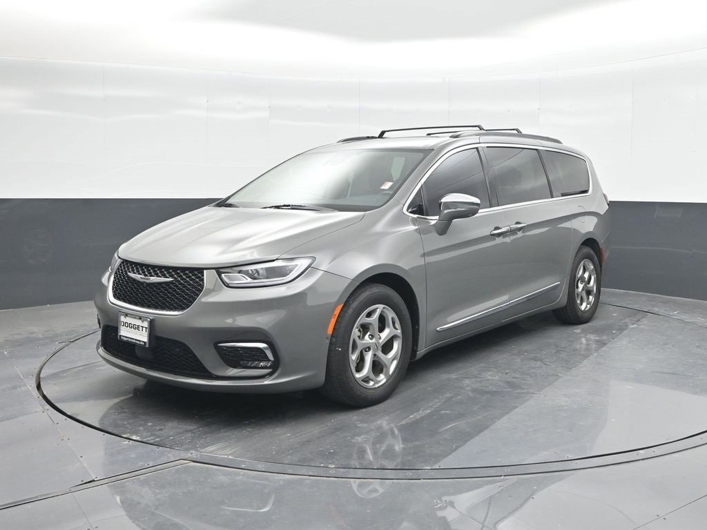 Used 2022 Chrysler Pacifica Limited
