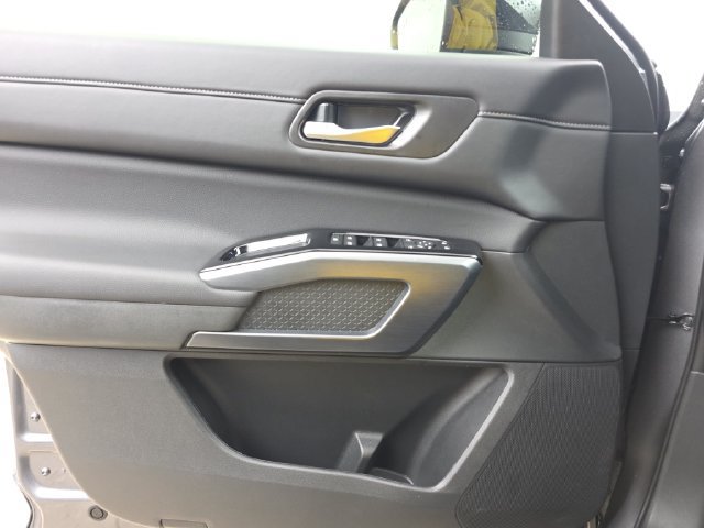 New 2026 Nissan Pathfinder SL w/ SL Premium Package FWD image 31