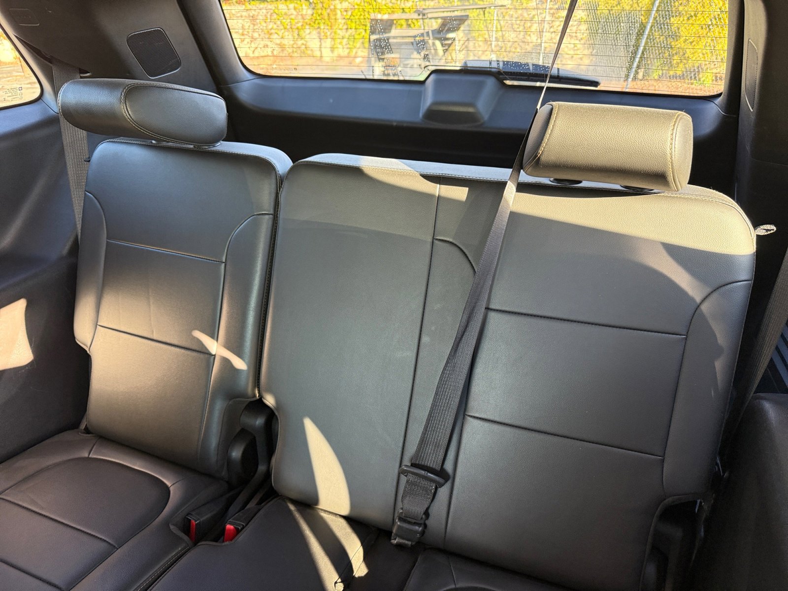 Used 2020 Chevrolet Traverse LT w/ LPO, Blackout Package image 21