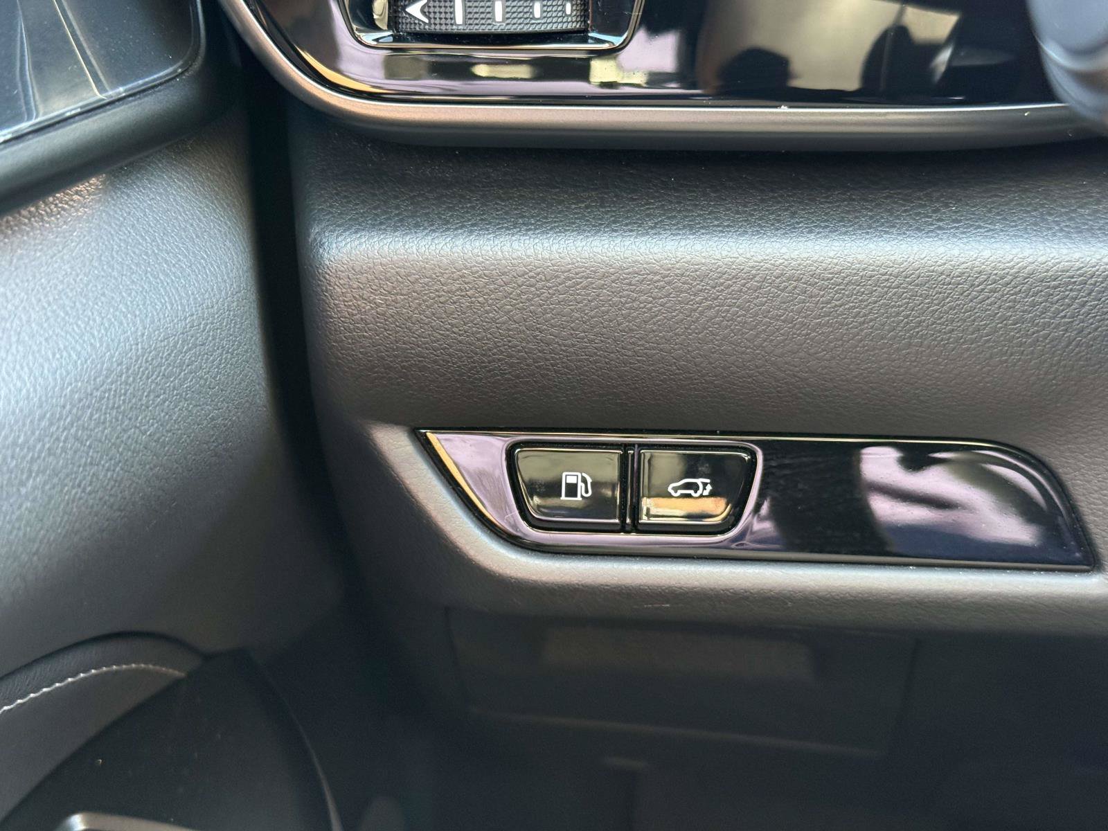 Used 2025 Lexus NX 350 AWD w/ Accessory Package (2T) image 24