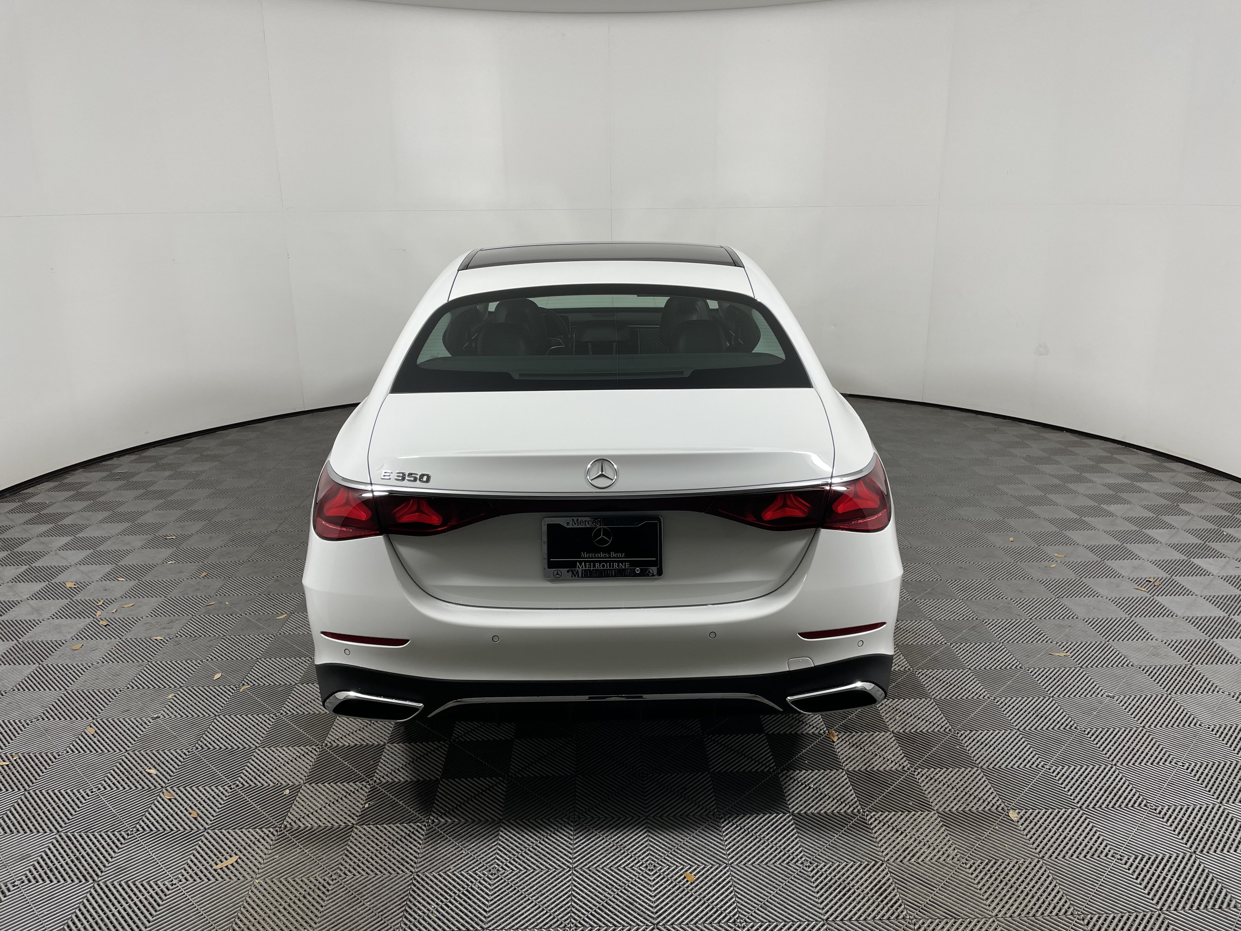 New 2026 Mercedes-Benz E 350 Sedan image 4