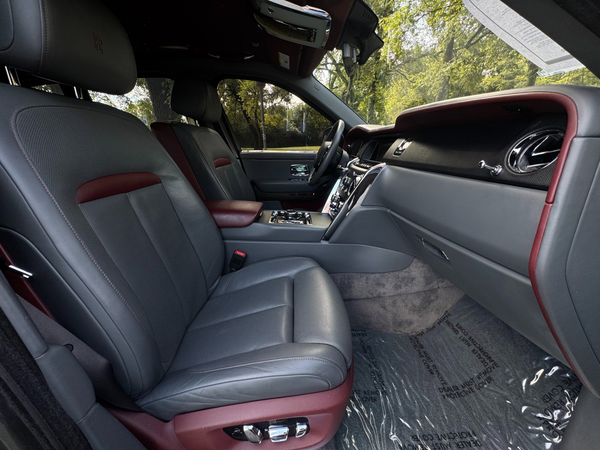 Used 2020 Rolls-Royce Cullinan 335K MSRP!! image 24