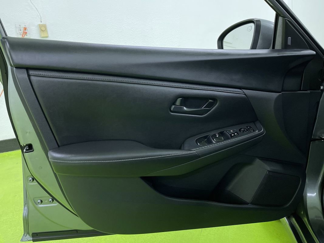 Used 2024 Nissan Sentra S image 16