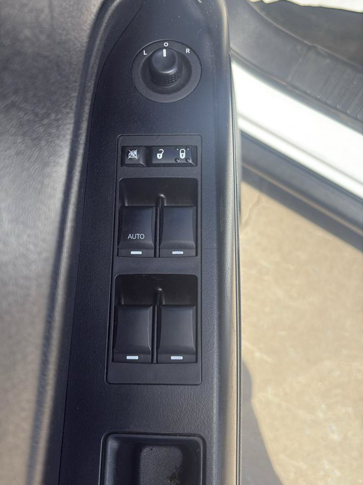 Used 2016 Jeep Patriot Sport w/ Power Value Group AWD/4WD image 32