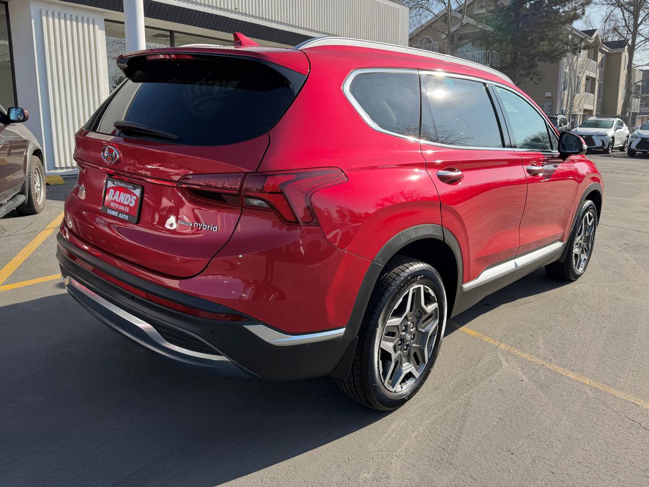 Used 2023 Hyundai Santa Fe SEL Premium w/ Cargo Package AWD/4WD image 9