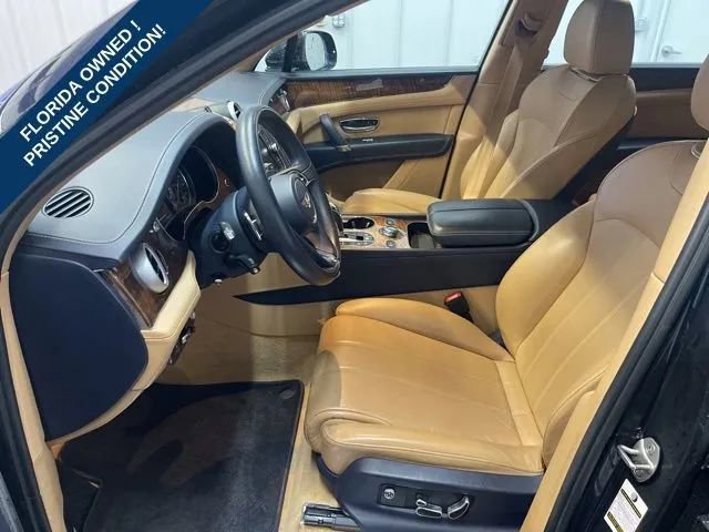 Used 2018 Bentley Bentayga AWD/4WD image 15
