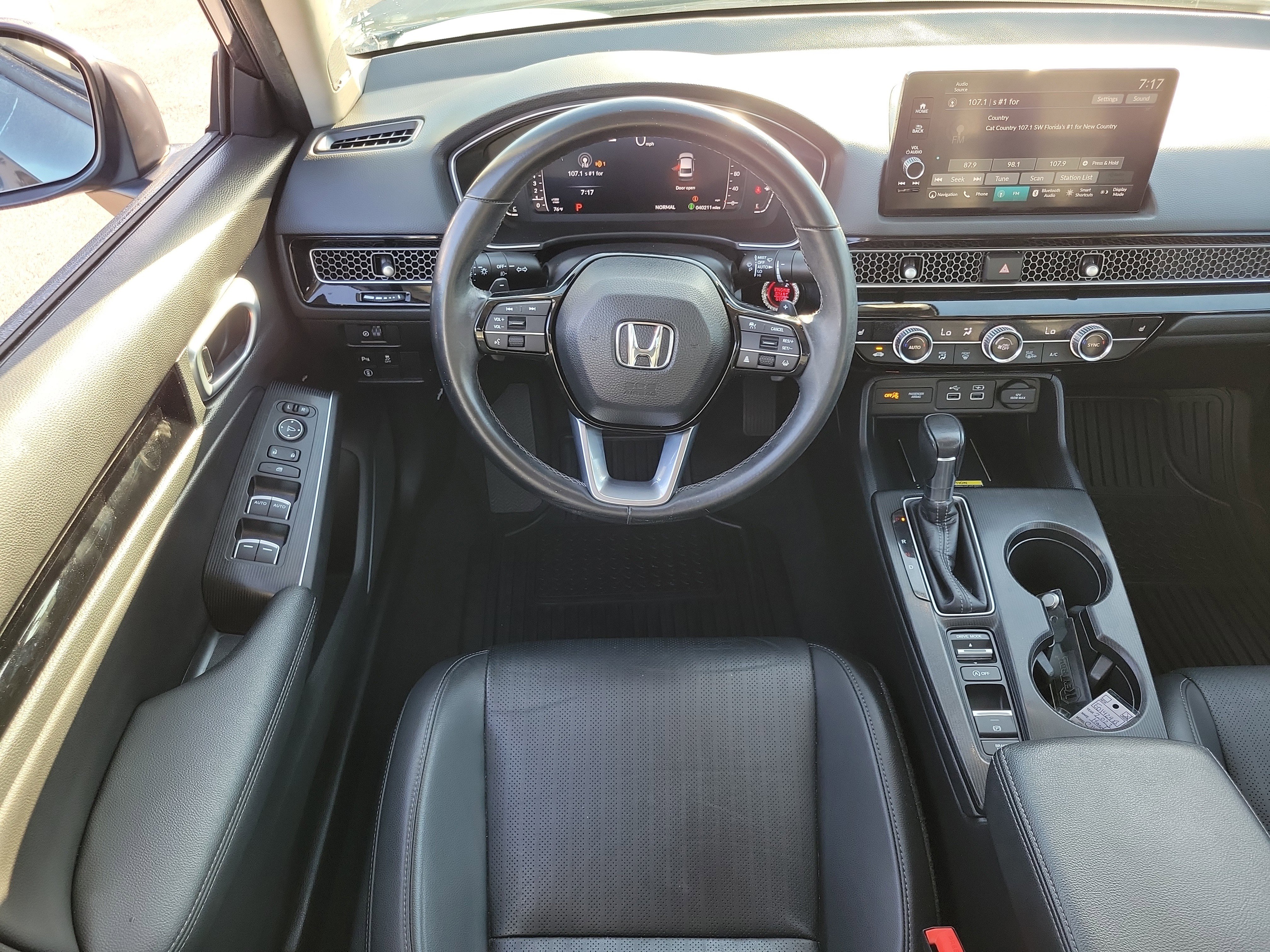 Used 2023 Honda Civic Touring image 16
