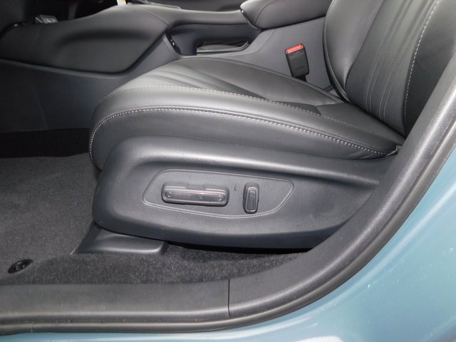 New 2026 Honda HR-V EX-L image 14