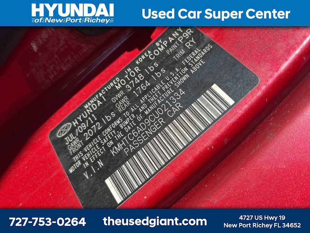 Used 2012 Hyundai Veloster w/ Style Pkg FWD image 14