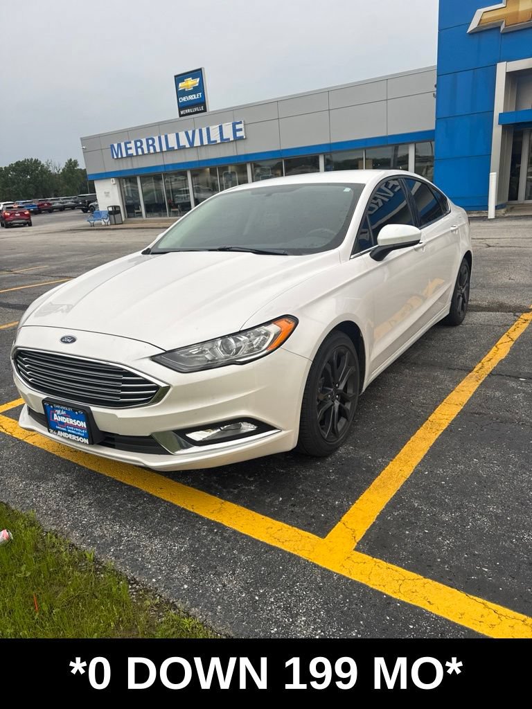 Used 2018 Ford Fusion SE w/ Equipment Group 201A FWD image 1