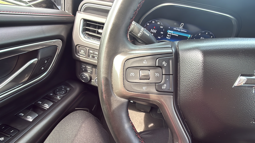 Used 2024 Chevrolet Suburban RST w/ Luxury Package AWD/4WD image 27