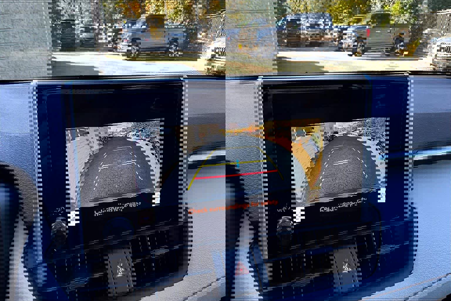 Used 2024 Toyota RAV4 XLE image 28