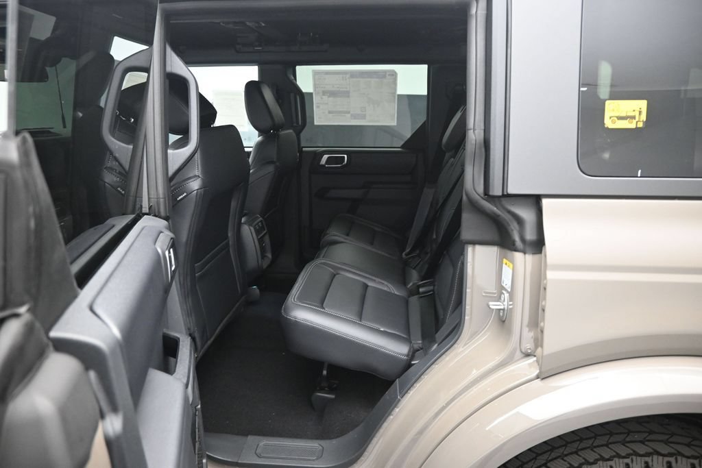 New 2026 Ford Bronco Outer Banks AWD/4WD image 18