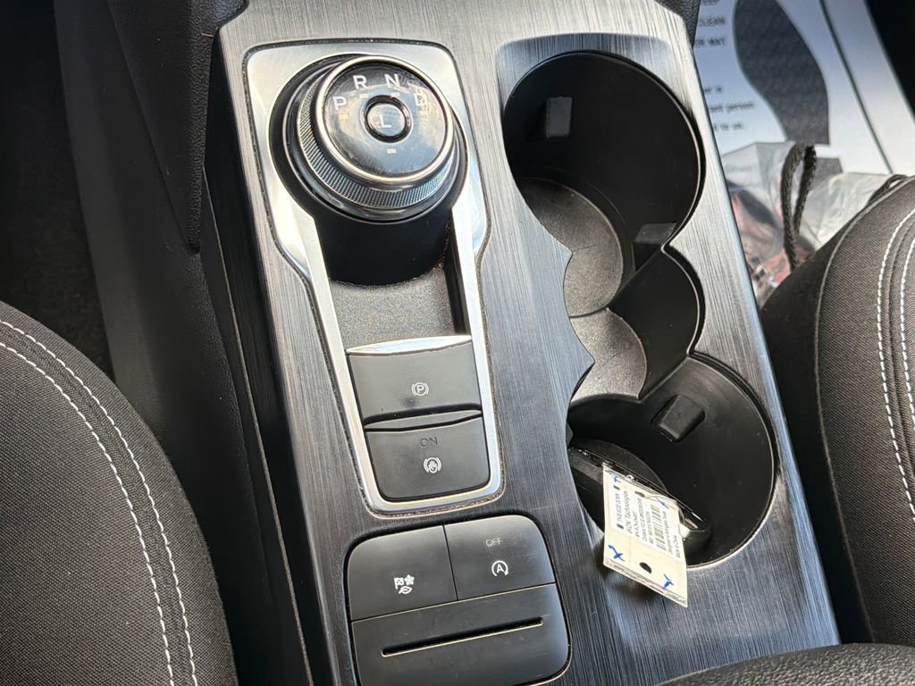 Used 2024 Ford Escape Active w/ Cold Weather Package FWD image 44