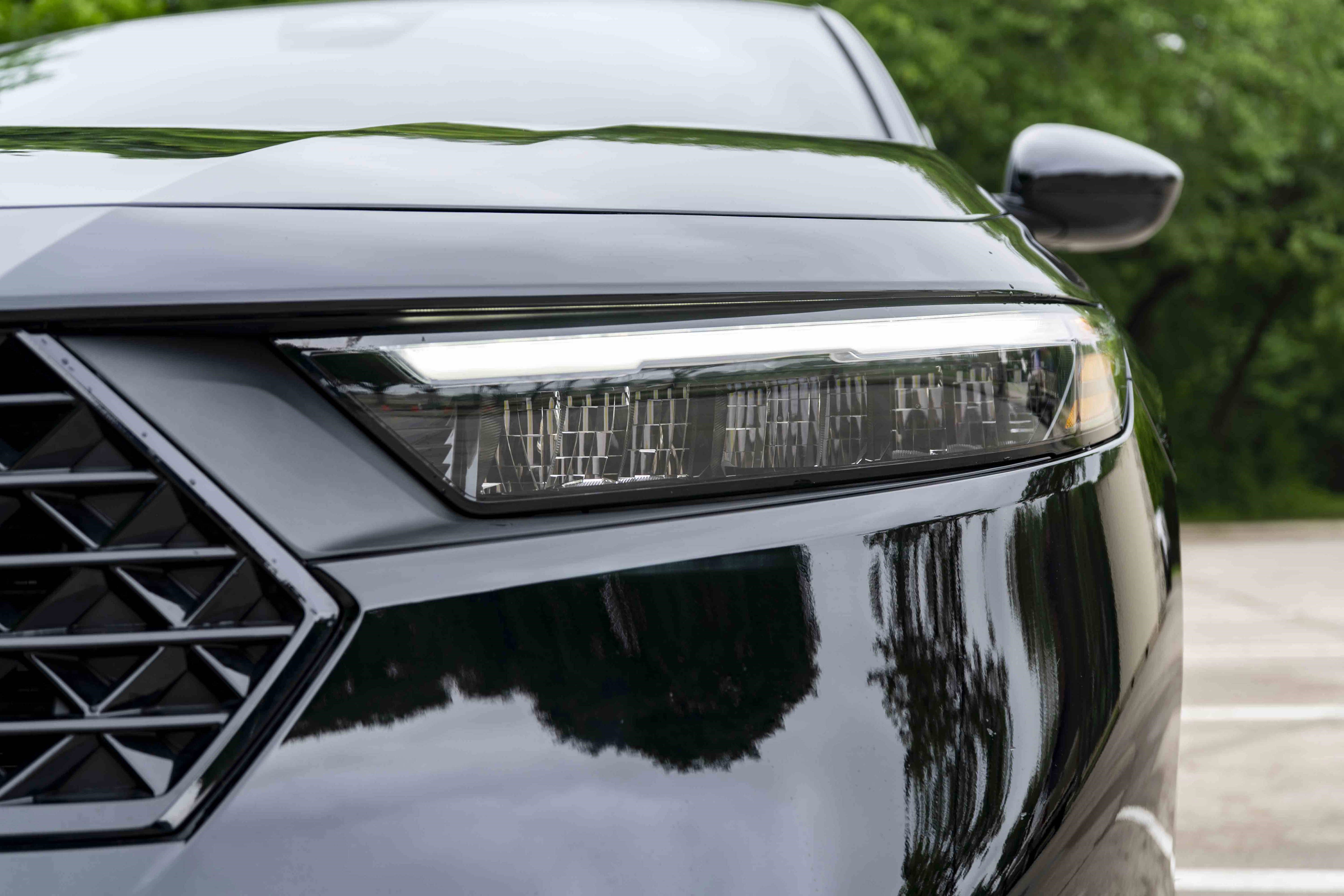 Used 2025 Honda Accord Sport image 11