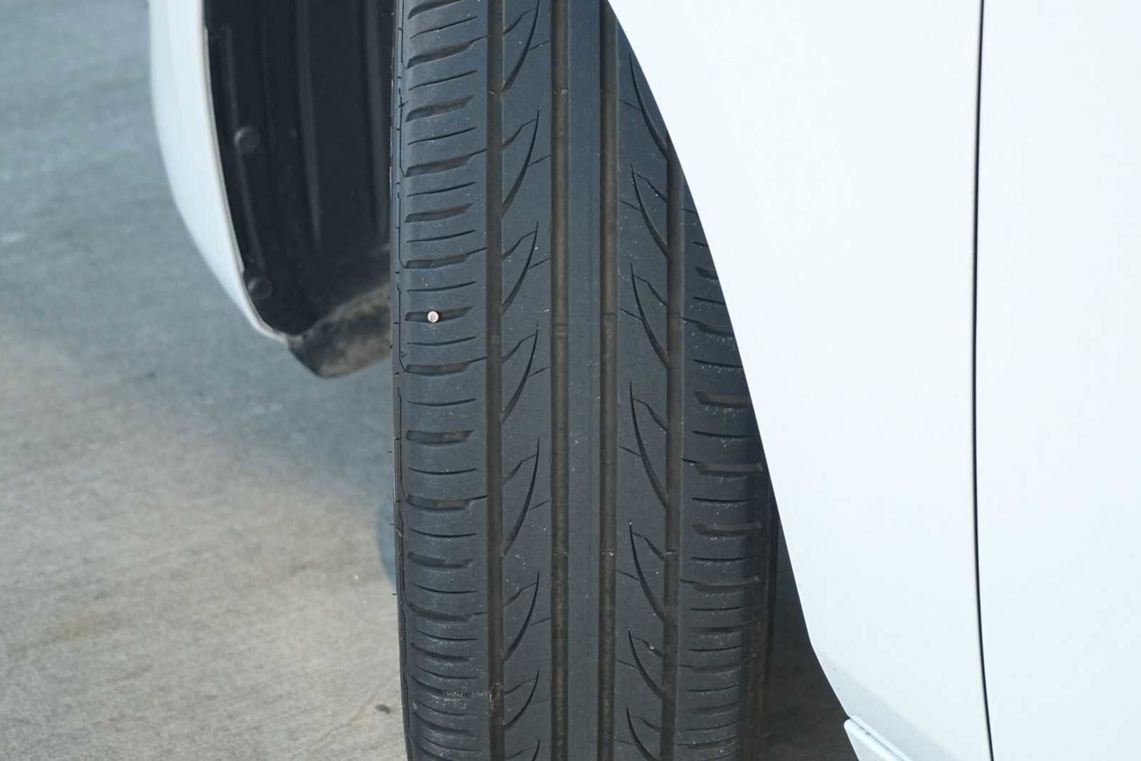 Used 2024 MAZDA MAZDA3 2.5 Turbo Sedan w/Premium Plus image 29