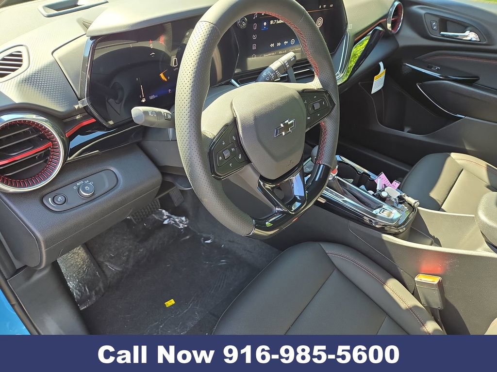 New 2026 Chevrolet Trax RS w/ Sunroof Package image 14