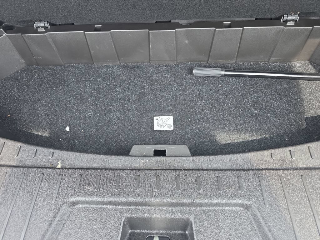 Used 2016 Buick Enclave Leather AWD/4WD image 13