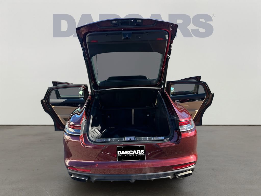 Used 2021 Porsche Panamera 4 image 28