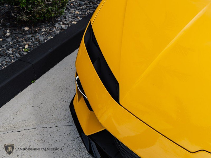 Used 2026 Lamborghini Temerario AWD/4WD image 6