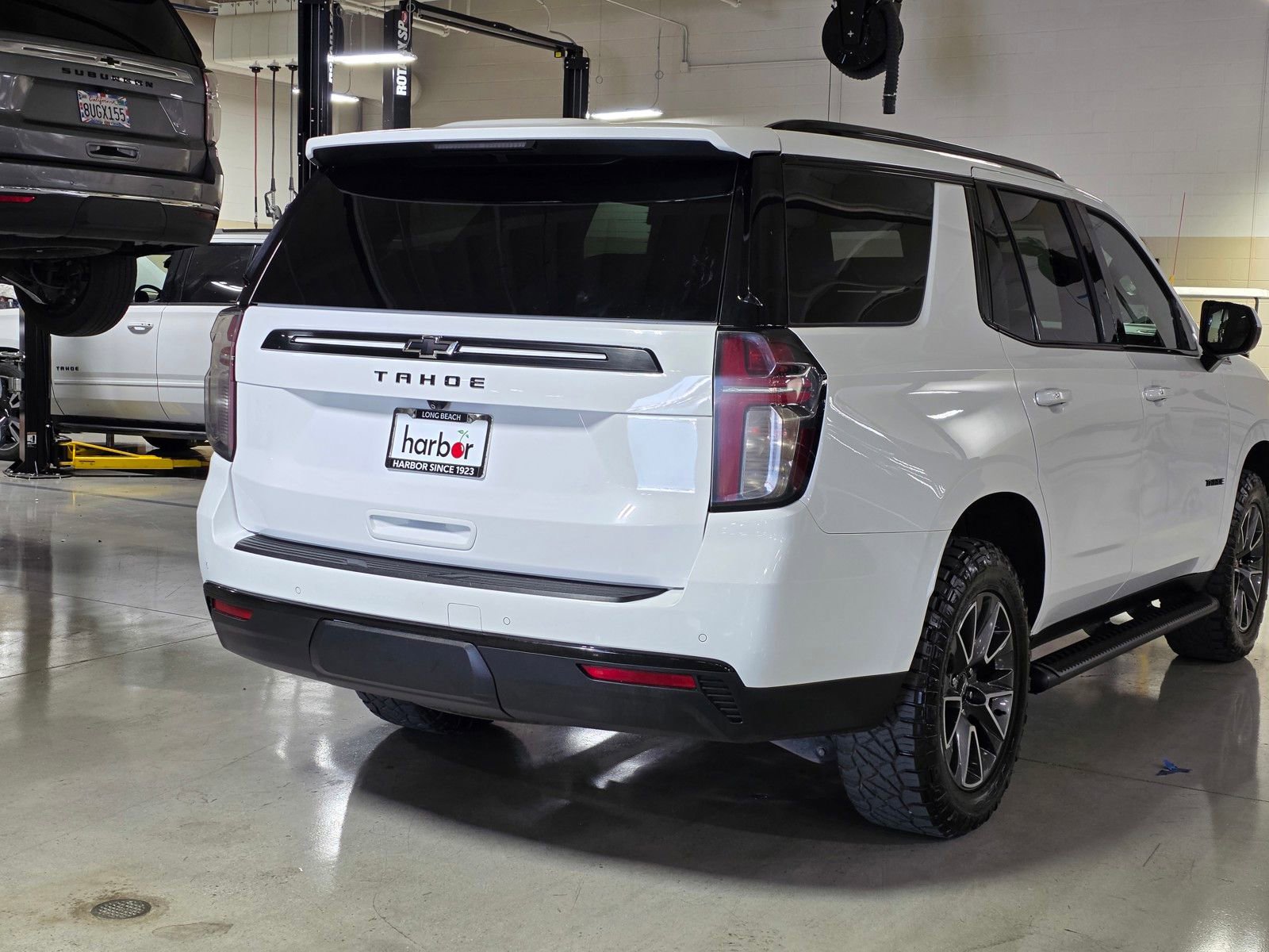 Used 2023 Chevrolet Tahoe Z71 AWD/4WD image 12