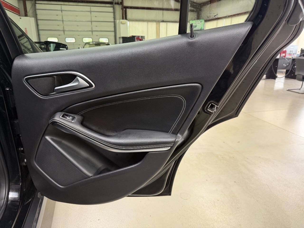 Used 2017 Mercedes-Benz GLA 250 4MATIC image 14