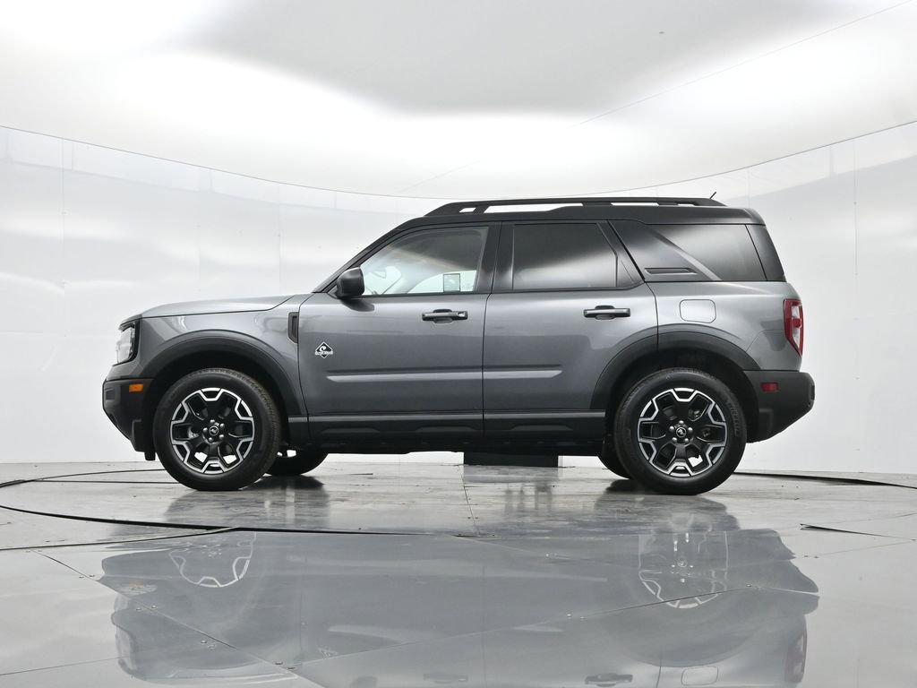 Used 2025 Ford Bronco Sport Outer Banks image 48