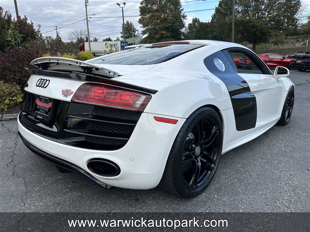 Used 2010 Audi R8 V10 image 11