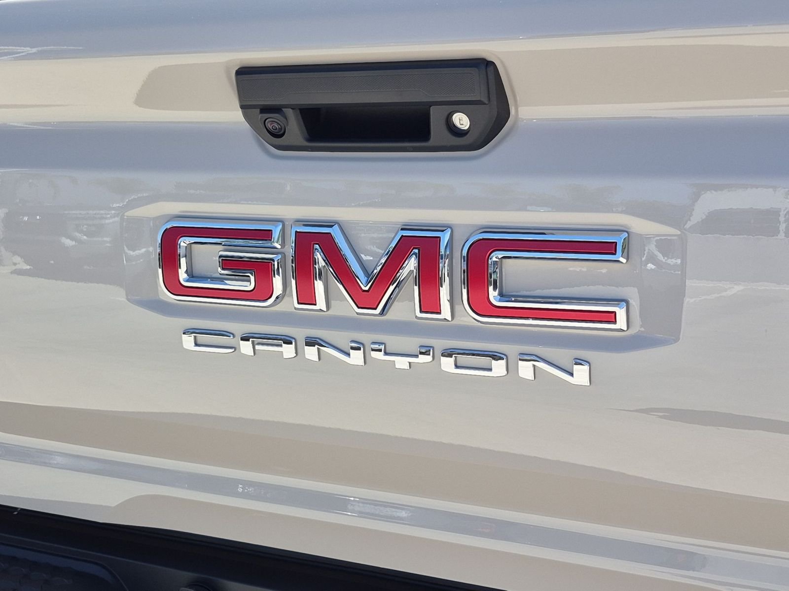 New 2026 GMC Canyon AT4 AWD/4WD image 31