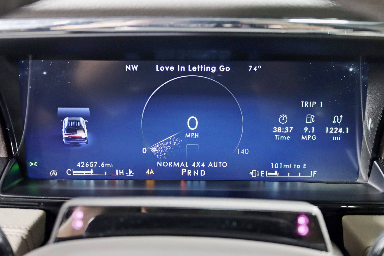 Used 2022 Lincoln Navigator L Reserve image 17