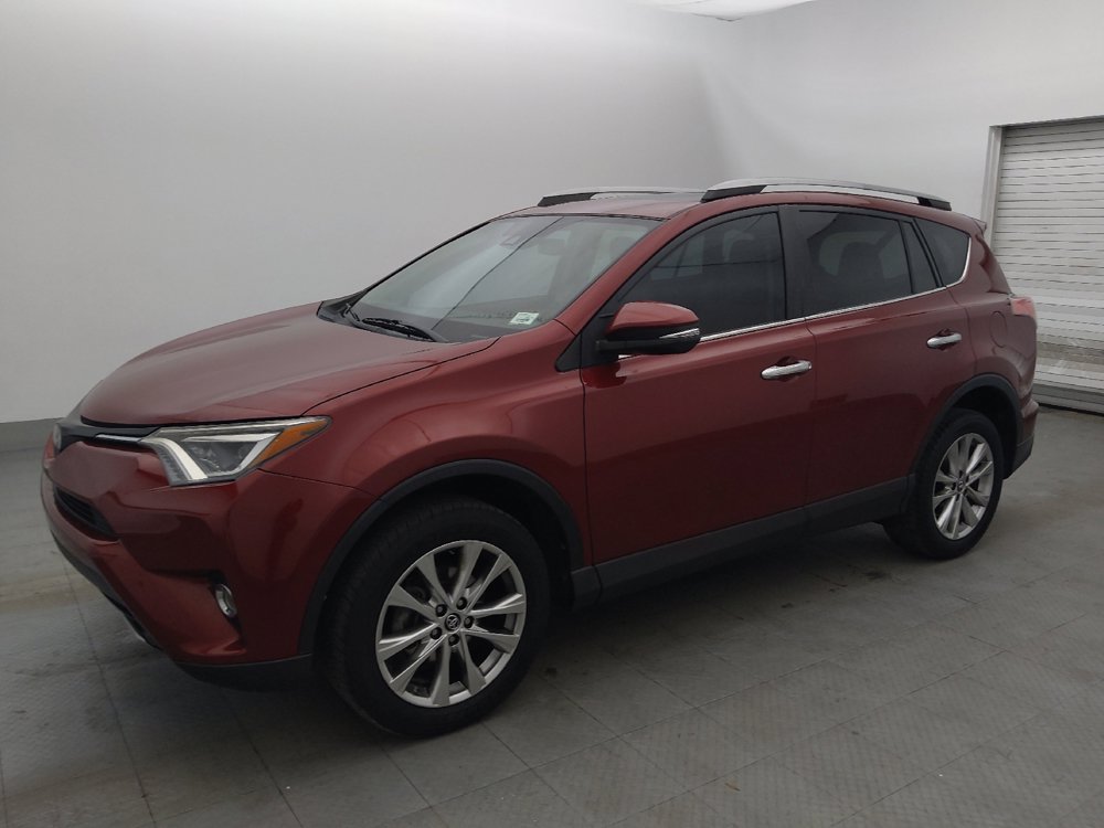 Used 2018 Toyota RAV4 Limited FWD image 2