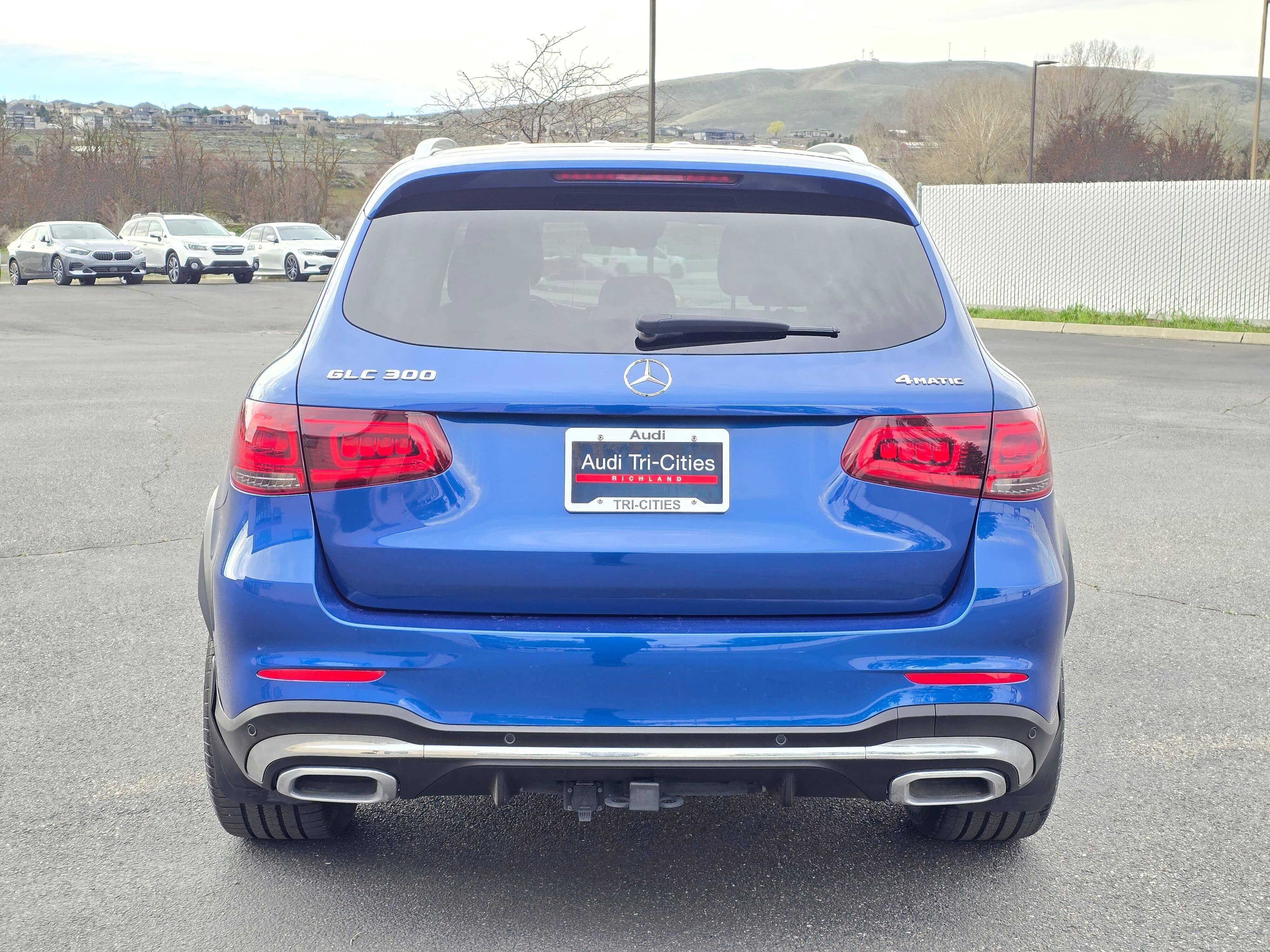 Used 2022 Mercedes-Benz GLC 300 4MATIC image 5