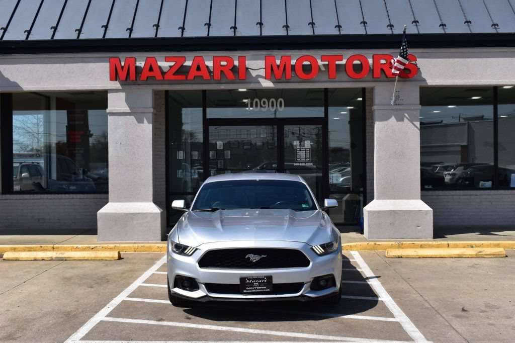 Used 2016 Ford Mustang Coupe RWD image 5
