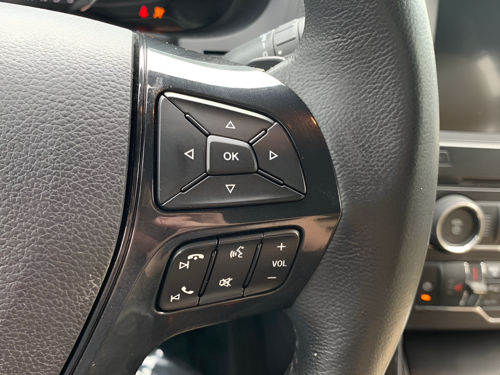 Used 2017 Ford Explorer XLT w/ Equipment Group 202A FWD image 19