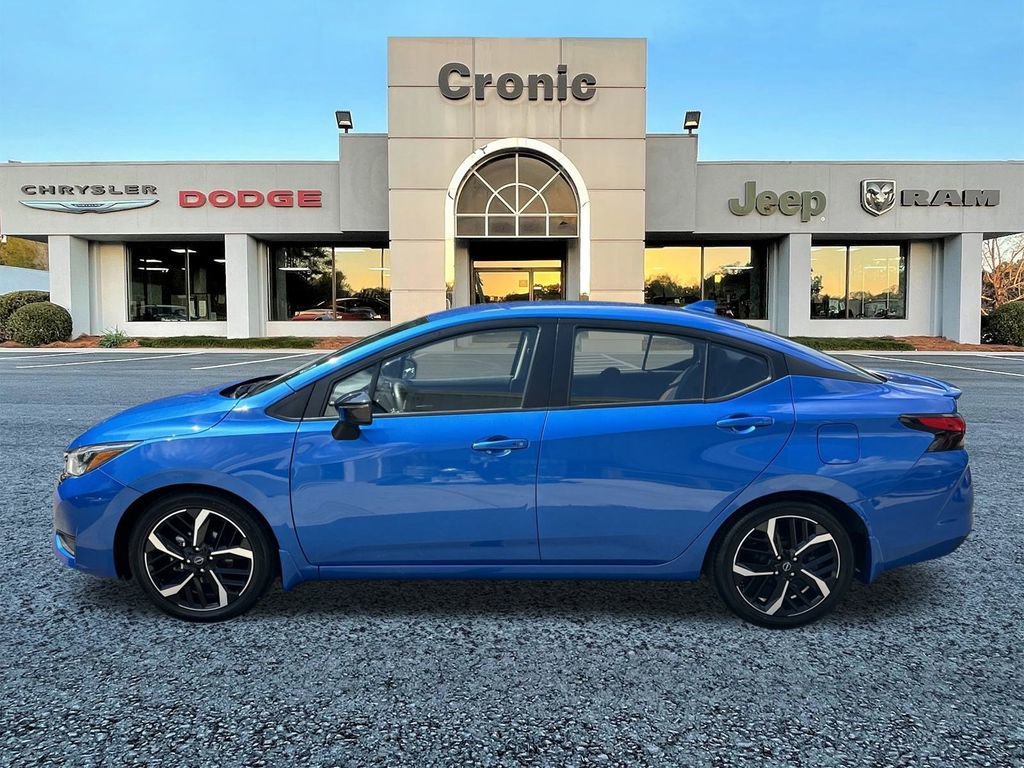 Used 2023 Nissan Versa SR w/ Trunk Package image 6