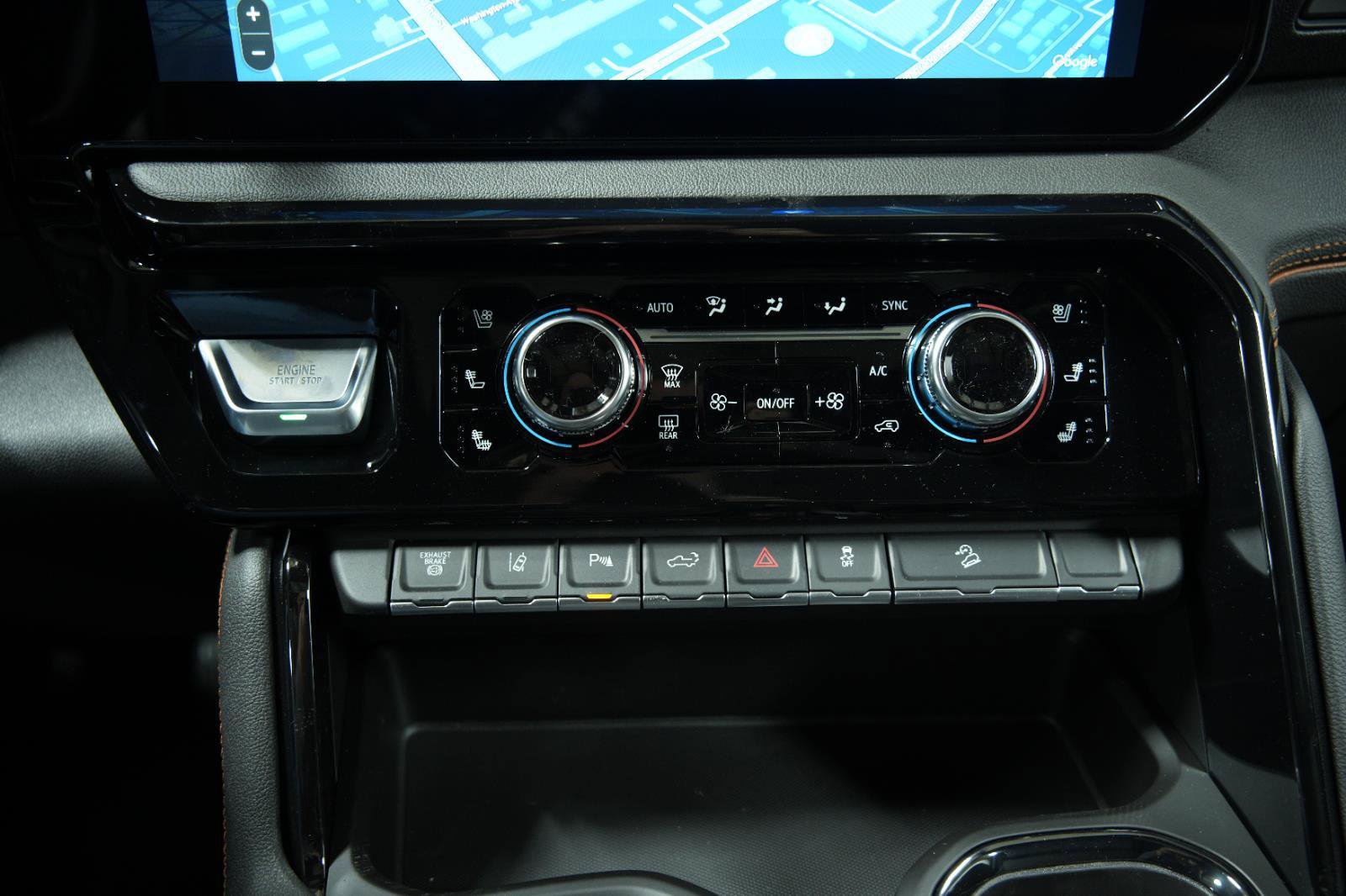 New 2026 GMC Sierra 2500 AT4 w/ AT4 Premium Plus Package image 40